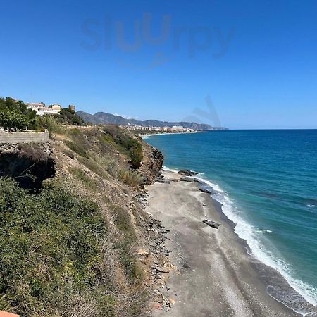Apartamentos Martalia Nerja Торрокс-Коста Экстерьер фото