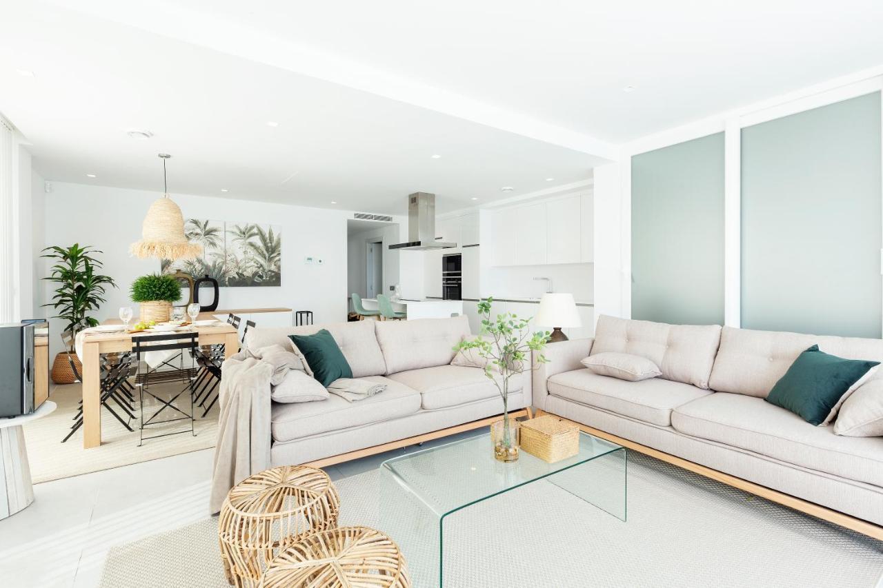 Apartamentos Martalia Nerja Торрокс-Коста Экстерьер фото