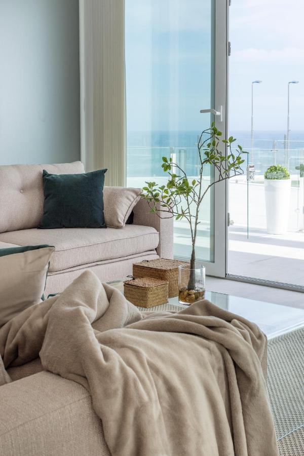 Apartamentos Martalia Nerja Торрокс-Коста Экстерьер фото