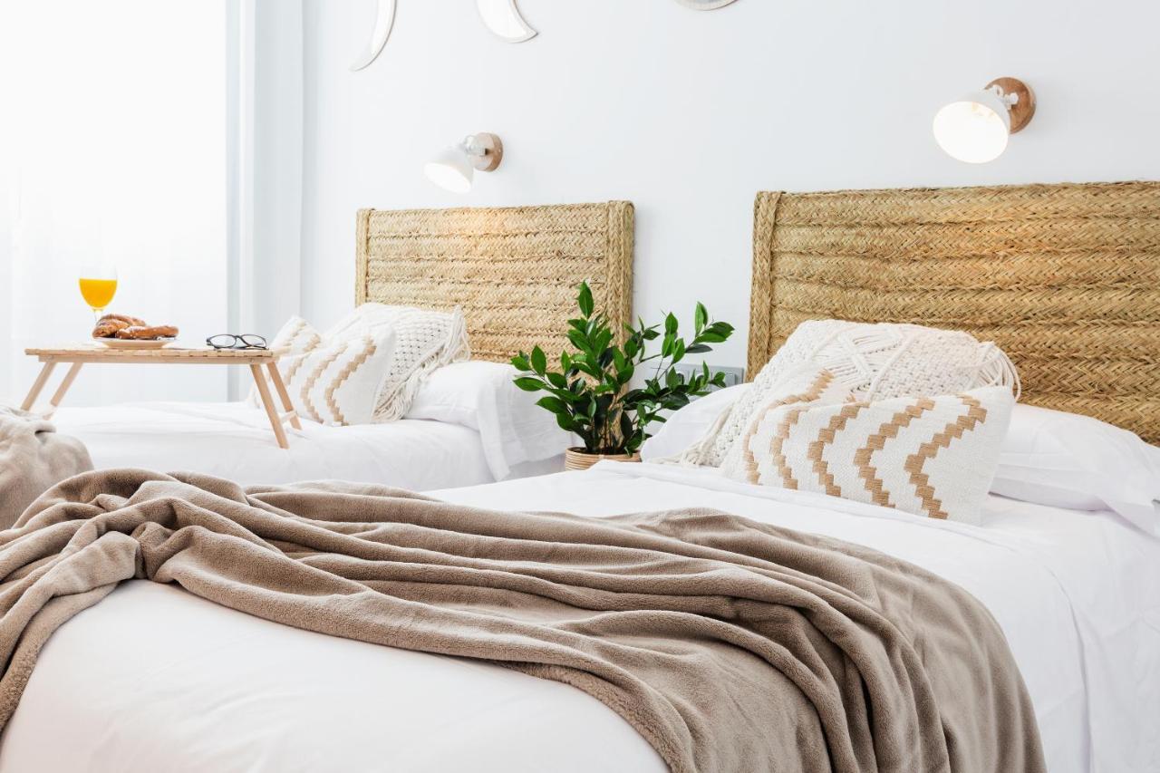 Apartamentos Martalia Nerja Торрокс-Коста Экстерьер фото