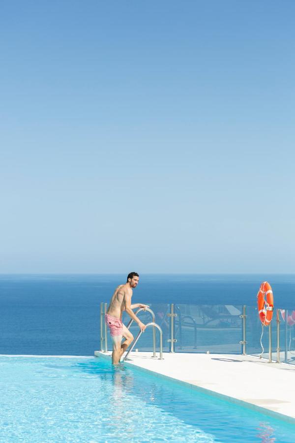 Apartamentos Martalia Nerja Торрокс-Коста Экстерьер фото