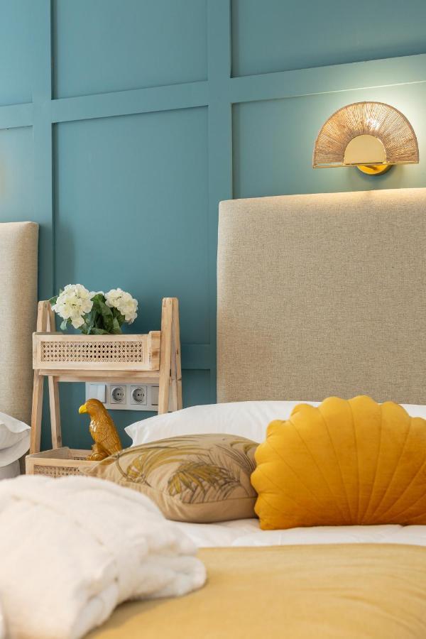 Apartamentos Martalia Nerja Торрокс-Коста Экстерьер фото